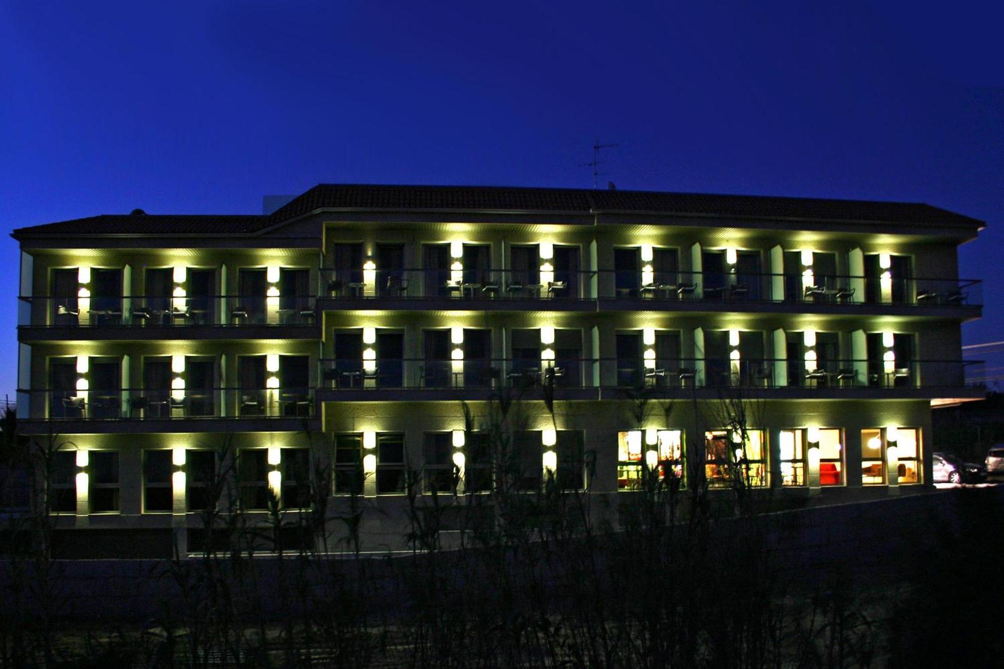 Royal Nayef Otel Vera Dış mekan fotoğraf
