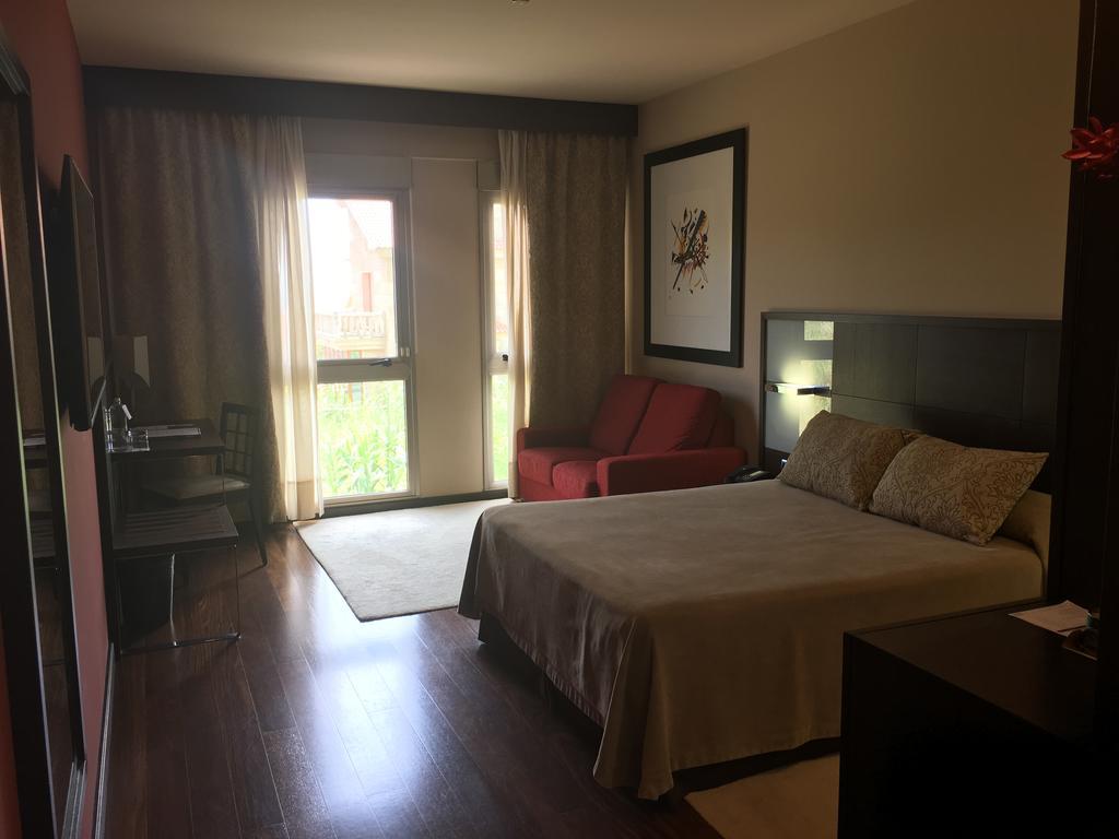 Royal Nayef Otel Vera Dış mekan fotoğraf