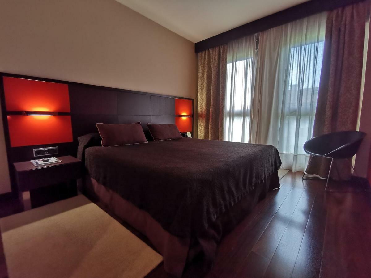 Royal Nayef Otel Vera Dış mekan fotoğraf